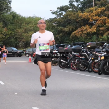 Runner Photo 3748356