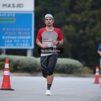 Runner Photo 3748411