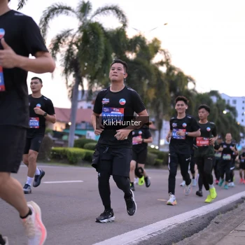 Runner Photo 3748425
