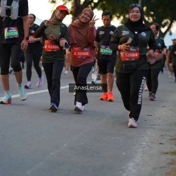 Runner Photo 3748453