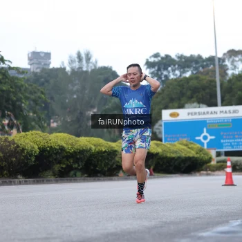 Runner Photo 3748483