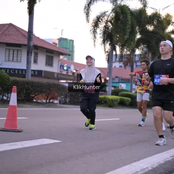Runner Photo 3748485