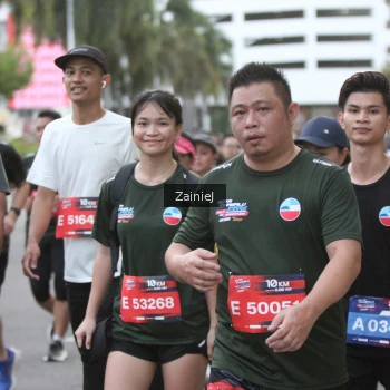 Runner Photo 3748512