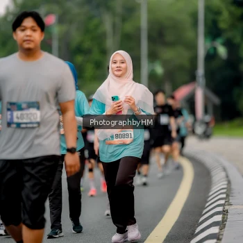 Runner Photo 3748530