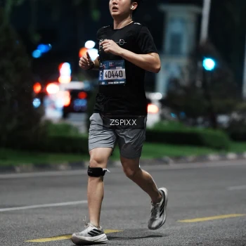 Runner Photo 3748581
