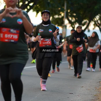 Runner Photo 3748582