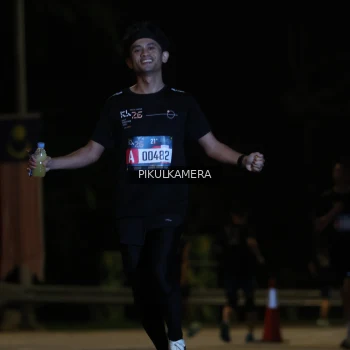 Runner Photo 3748591