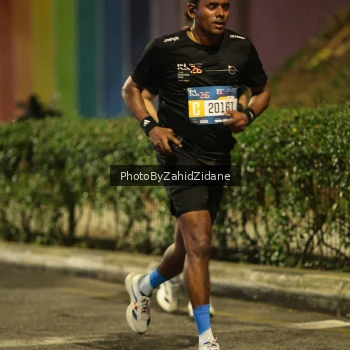 Runner Photo 3748618