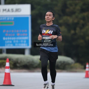 Runner Photo 3748669
