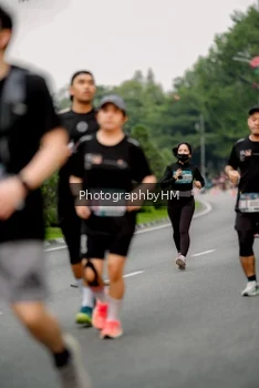 Runner Photo 3748671