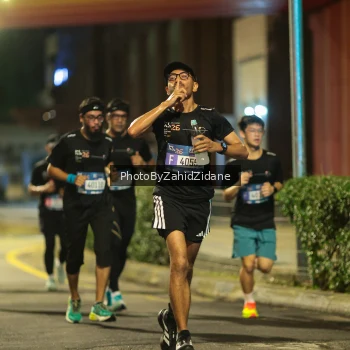 Runner Photo 3748697
