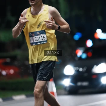 Runner Photo 3748713