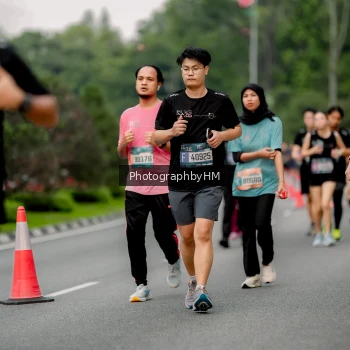 Runner Photo 3748767