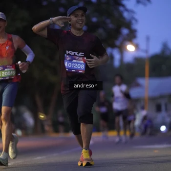 Runner Photo 3748908