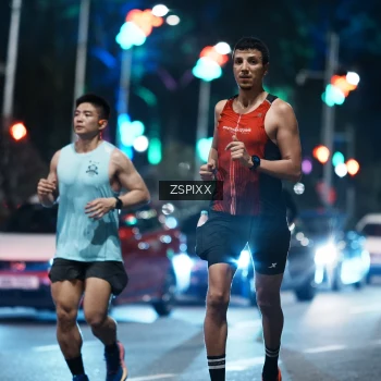 Runner Photo 3748933