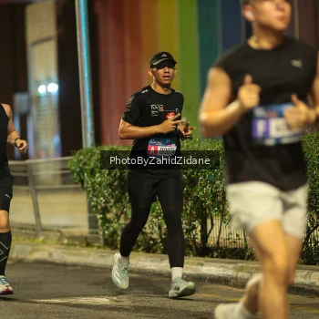 Runner Photo 3748940