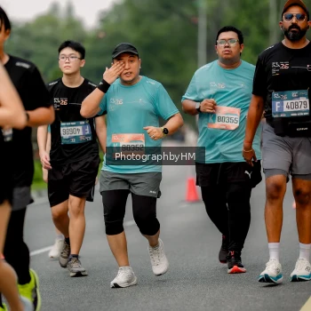Runner Photo 3748998