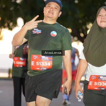 Runner Photo 3749018