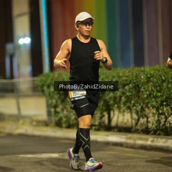 Runner Photo 3749033
