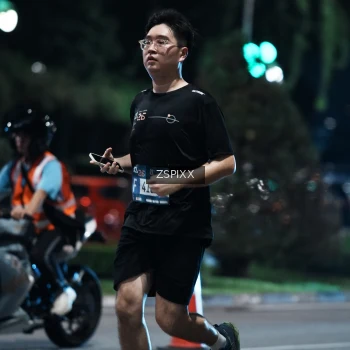 Runner Photo 3749050