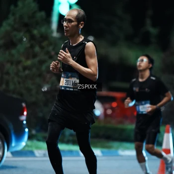 Runner Photo 3749053