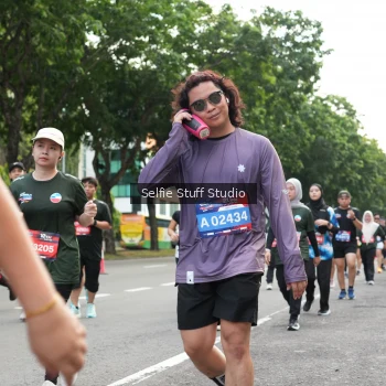 Runner Photo 3749074