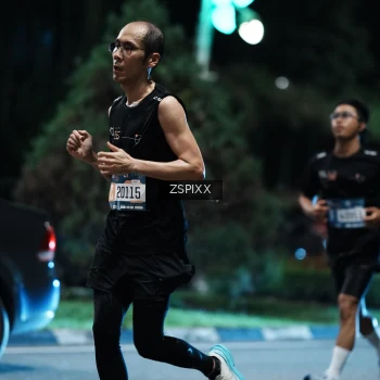 Runner Photo 3749100