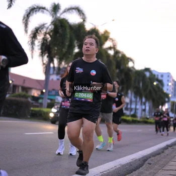 Runner Photo 3749116