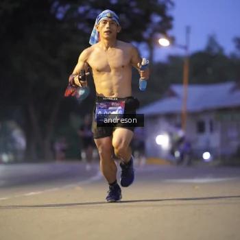 Runner Photo 3749129
