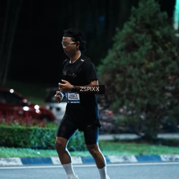 Runner Photo 3749132