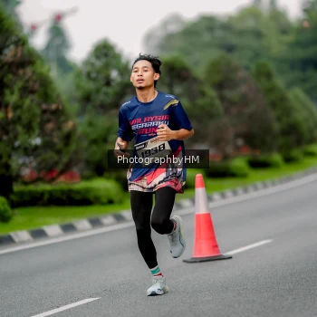 Runner Photo 3749158