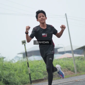 Runner Photo 3749164