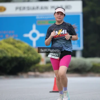Runner Photo 3749183