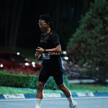 Runner Photo 3749191