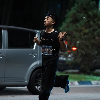 Runner Photo 3749198