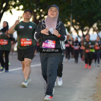 Runner Photo 3749206
