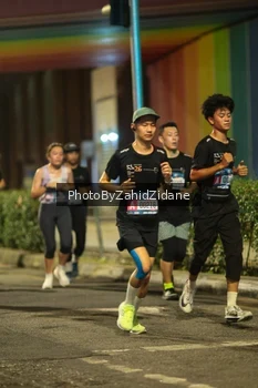 Runner Photo 3749234