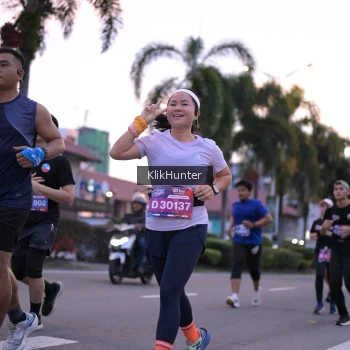 Runner Photo 3749275
