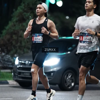 Runner Photo 3749276