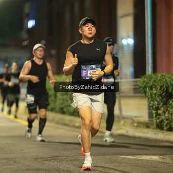 Runner Photo 3749277