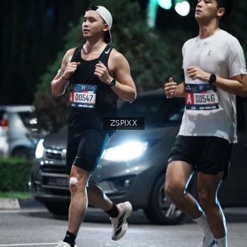 Runner Photo 3749279