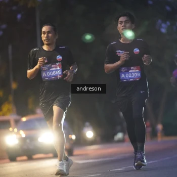 Runner Photo 3749315