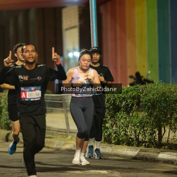 Runner Photo 3749324