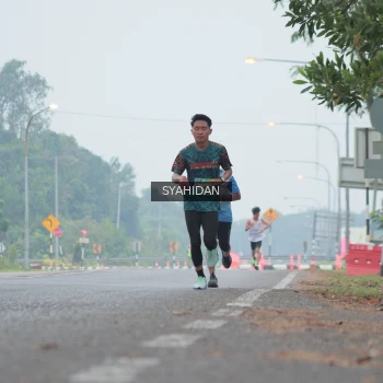 Runner Photo 3749340