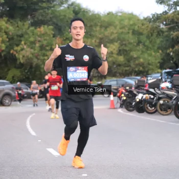 Runner Photo 3749345