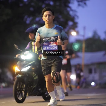 Runner Photo 3749351
