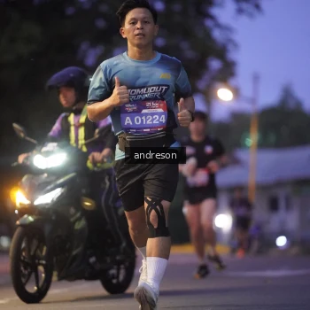 Runner Photo 3749387