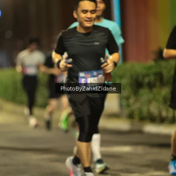 Runner Photo 3749402