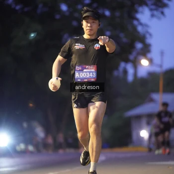 Runner Photo 3749433