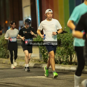 Runner Photo 3749449